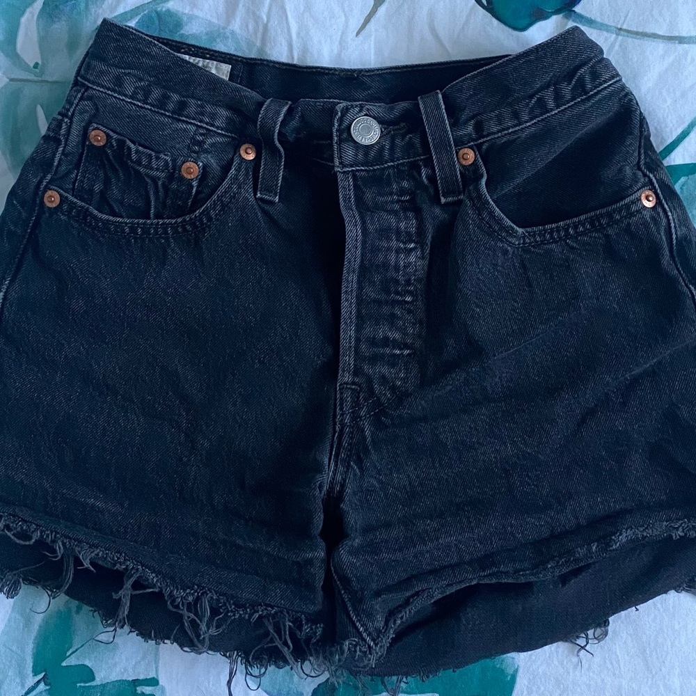 501 Levi’s Women's Shorts